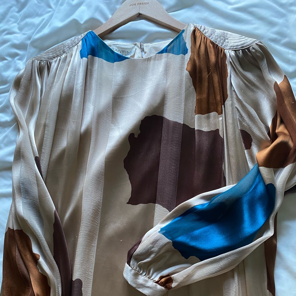 Stunning 1980’s 100% silk dress [authentic vintage]